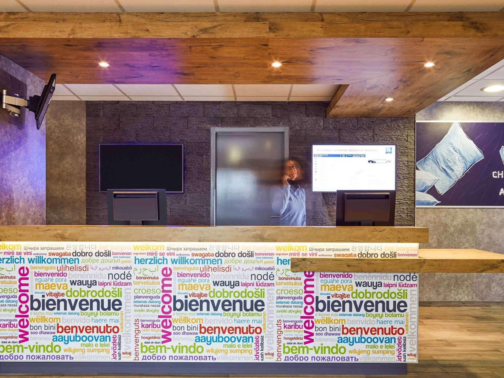 Ibis Budget Marseille Aeroport Provence Vitrolles  Eksteriør bilde