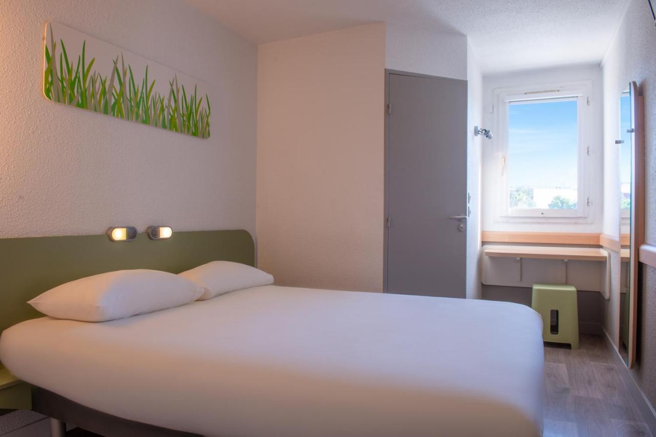Ibis Budget Marseille Aeroport Provence Vitrolles  Eksteriør bilde